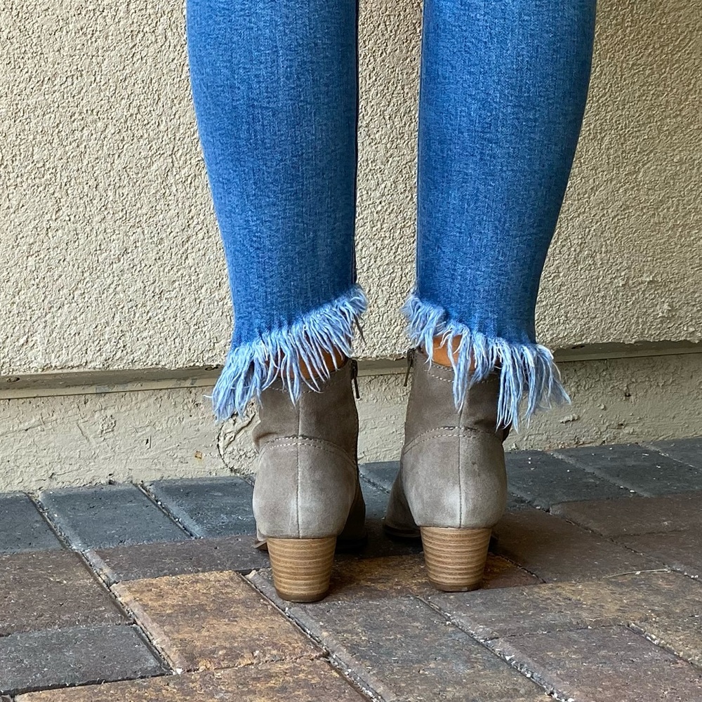 Distressed Genuine Leather Kitten Heel Ankle Boots - Picture 9 of 13